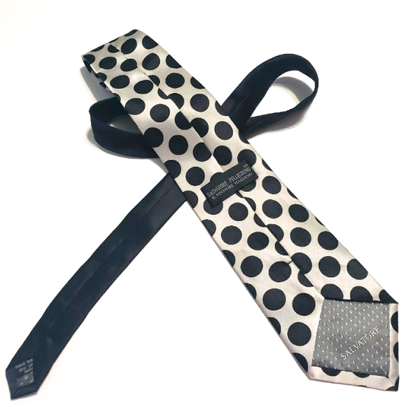 Grey and black polka dot printed silk neck tie - Picture 2 of 6